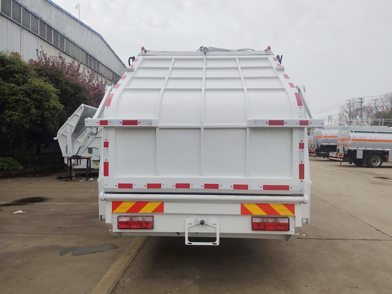 中潔牌XZL5180ZYS6型壓縮式垃圾車(chē)