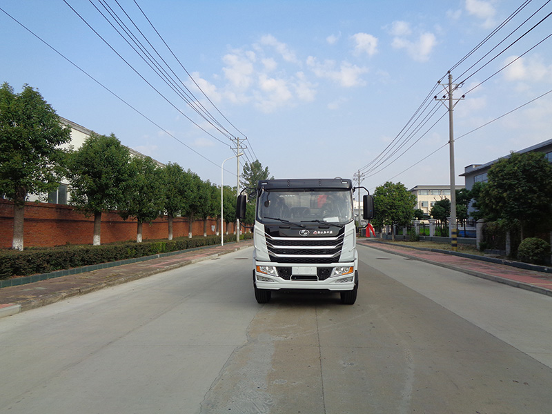 XZL5180ZYSBEV型純電動壓縮式垃圾車