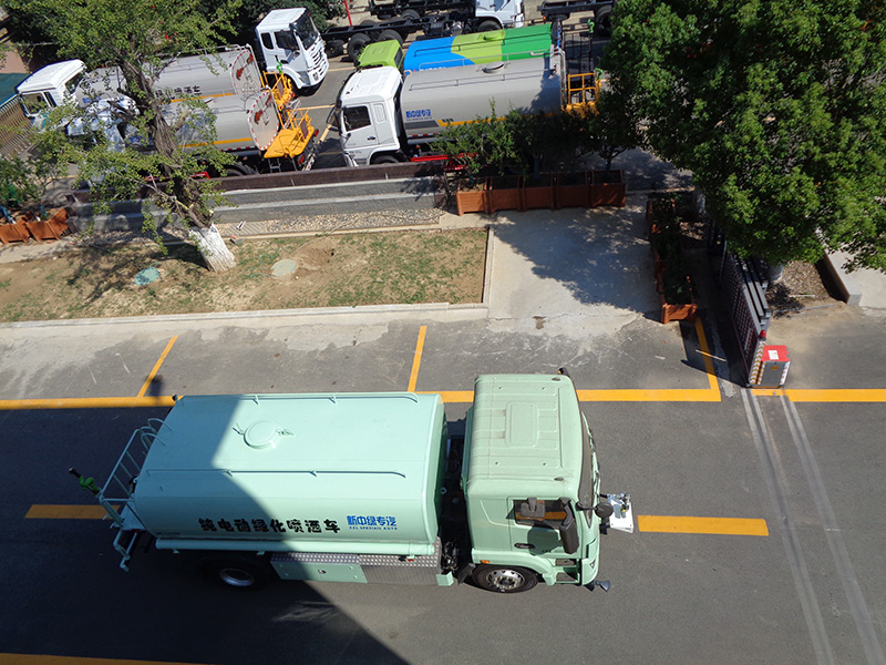 XZL5181GPSBEV型純電動綠化噴灑車