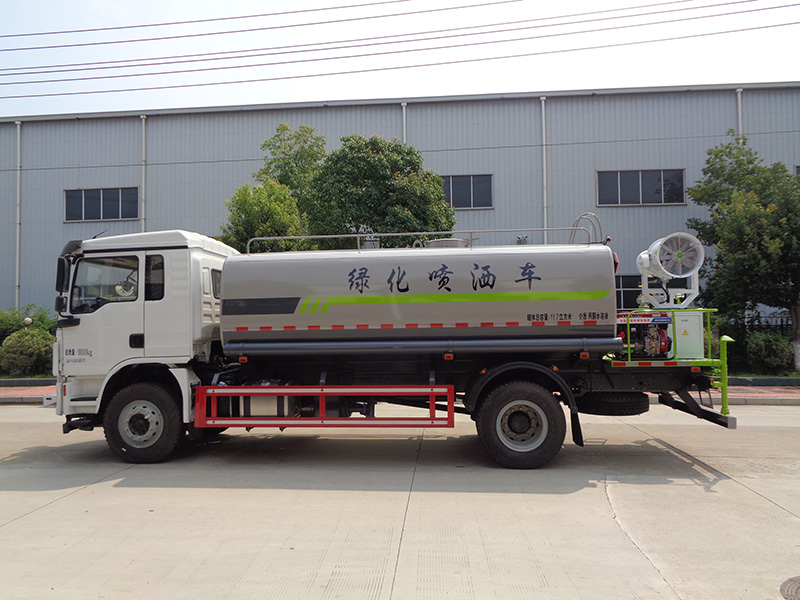 XZL5188GPS6S型綠化噴灑車