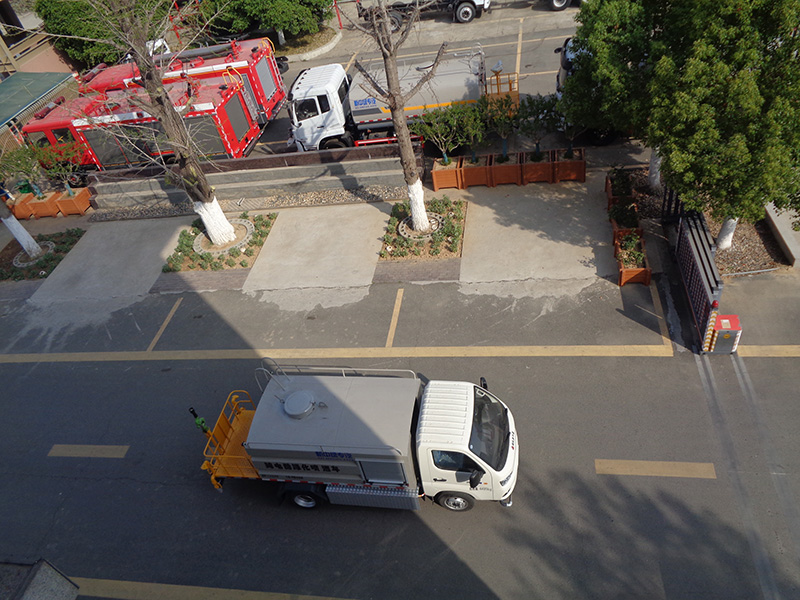 XZL5041GPSBEV型純電動(dòng)綠化噴灑車