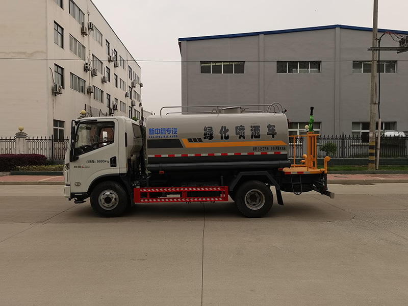 XZL5100GPS6型綠化噴灑車